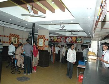 Rukmini Riviera Hotel Hyderabad Ngoại thất bức ảnh